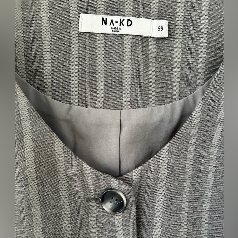 Na-Kd Gray Striped Women's Vest - Picture 3 of 4